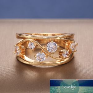 Huitan Luxury Gold Wesele Engage Party Moda Kolor Kobiety Ring Hollow-Out Design inkrustowany olśniewający okrągły kryształ