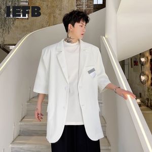IEFB Summer Pocket Label Design Cappotto da uomo a maniche corte Cappotto da uomo di lusso Giacca da uomo Blazer bianco Abiti coreani 210524