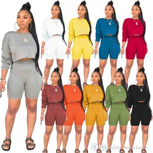 2022 Trender Kvinnor Tracksuits 2 Två Piece Outfits Set Långärmad Sweatshirt Pocket Shorts Suit Sportkläder Plus Storlekskläder sommarfallskläder