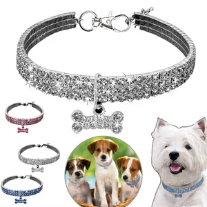 Crystal Dog Collar Diamond Puppy Pet Decoration Rhinestone Collar Alloy dla małych psów Akcesoria S / M / L