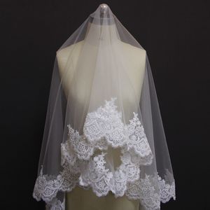 Bling Sequins Lace Chapel Wedding Veil utan kam 2 meter Long Mantilla Bridal Veil One Layer White Ivory Veil Headpieces x0726