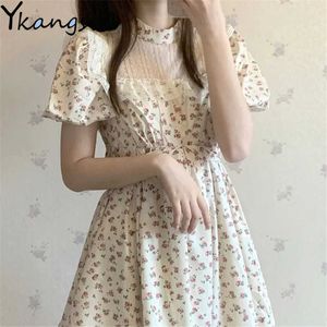 Vintage Yaz Çiçek Dantel Elbise Kadın Mori Kız Boho Puf Kollu Mini Kadın Elbise Chic Robe Femme Tatlı A-Line Vestidos 210619