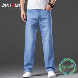 Jeans blu chiaro Lyocell da uomo autunno Plus Size 40 42 44 Pantaloni larghi in denim dritto Pantaloni maschili classici di marca 211111