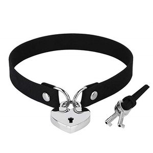 Wholesa Punk Naszyjniki Kształt Serca Lock Wisiorek Sexy Choker Dla Kobiet Regulowany Soft PU Leather Cute Goth Jewelry