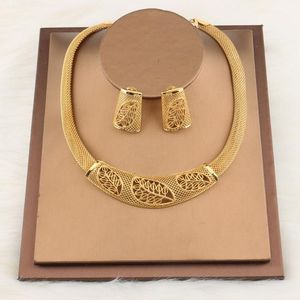 Earrings & Necklace Wedding Bridal Gold Jewelry Sets For Women African Dubai Hollow Floral Plated Dangle Choker Set