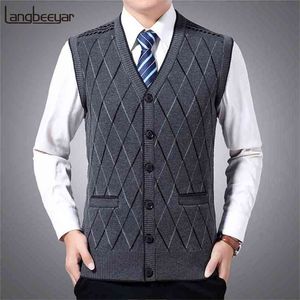 Moda marki swetry męskie swetry kamizelki bez rękawów slim fit bluters dzianiny jesień koreański styl casual odzież męski 210918