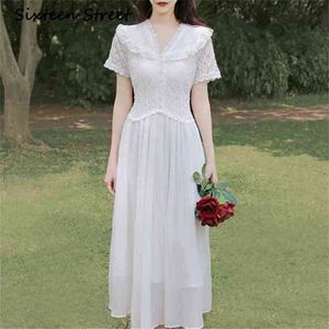 夏の白いシフォンのドレス女性の固体プリーツのVネック半袖エレガントなパーティー長い女性滑走路デザイン210603