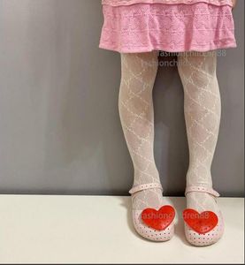 キッズレターレギンスタイツブランド通気性の子供夏の幼児女の子赤ちゃんのメッシュストッキングパンツ