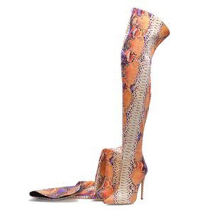 Plus Size High-Heeled Buty Moda na kolan Buty Klasyczne Snakeskin Women's Heels