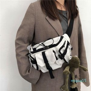 Cross Body Harajuku Canvas Sling Bag Borse a tracolla gotiche per le donne Borse a mano e borsette a spalla Rana Dinasour Stile preppy