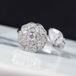 Luxury Brand Pure 925 Sterling Silver Jewelry Rose Camellia Diamond Clover Flower Wedding Rings Top Quality Fine Design Party