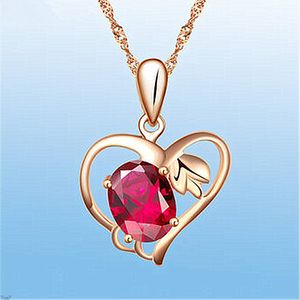 Kristall Frauen Halsketten Anhänger Natürliche 18 Karat Gold Inlaid Rot Herz Liebe Silber überzogen