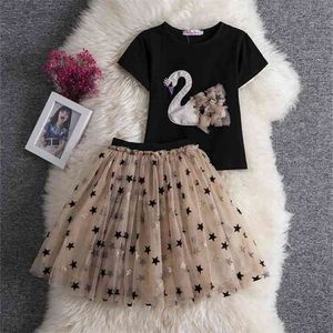 Swan Star Girl Sets Baby Schwarz Kurzarm T-shirt + Gaze rock 2PCS Outfits Anzug Kleidung 2-8Y E16311 210610