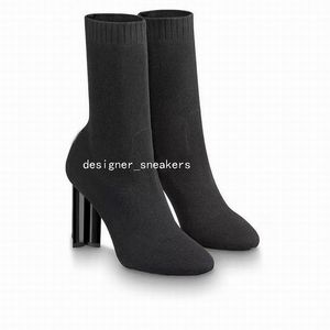 2021 Senhora Sexy Meias Botas Mulheres Silhueta Tornozelo Botão Preto Black Elastic Letter Bordado Botas de Luxo Designer Winter Sapatos de Salto alto com caixa