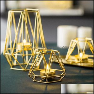 デコールガーデンキャンドルホルダー3D絶妙な燭台の幾何学的なビンテージ飾り鉄線の高級ロマンチックなホームテーブルの装飾ギフトドロップドロップ