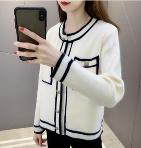 2021 European and American early autumn new women's sweater knitted cardigan foreign style solid color top designer sweet jacket