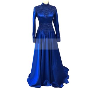 2022 Muzułmańskie sukienki wieczorowe Wysokie szyję długie rękawy aplikacje Kościa królewska niebieska satynowa satynowa satynowa satynowa sukienki Arabia Saudyjska sukienka specjalna