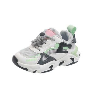 Dzieci Brand New Lato Jesień Girls Boys Casual Shoes Ultra-Light Miękkie Dolne Oddychające Kids Sport Sneakers 26-36 G1025