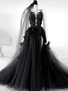 Gothic Black Wedding Dress Sexy Backless Lateral Alto Split A-Linha Nupcial Vestidos Lace Long Boho Beach Vestidos de Casamento Sem Veil Vestido de Novia