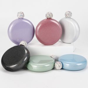 Wholesale round mini hip flask 304 stainless steel wine kettle crystal cover colorful ladies flagon Glitter Flasks