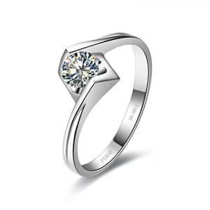 Florido di bell'aspetto 0,5 ct 5,0 mm test positivo D Moissanite anello nuziale in platino 950 gioielli