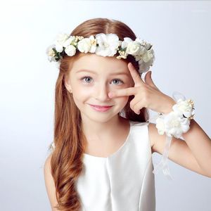 Haarschmuck Großhandel - Sommer 2 Teile/satz Hochzeit Braut Party Mädchen Blumen Blumenkrone Girlande Stirnband Hand Blumenkranz Sets Für Frauen