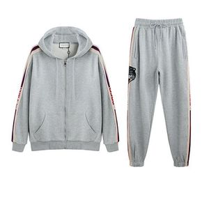 2024 NOWOŚĆ MODEL MENS TORLASUTS Designer Mens Fashion NOWOŚĆ MĘŻCZYZN TODOTUT SUTS SUTS Sports Suit Men Men Hoodies Kurtki Tracki Jogger Suits Spodnie Zestawy S2