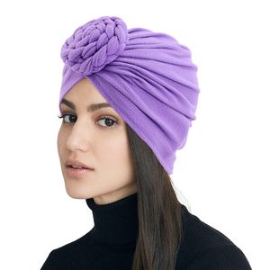 Nova torção Trança Pan Flower Turbante Chapéu Europeu e Americano Popular Pohemian Hôtel étnico Chapéu Knotted Chemoterapia Donut Cap