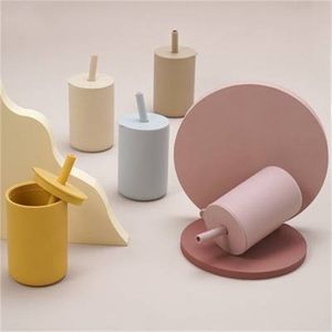 Multicolor Silicone Sippy Puchar Dzieci Maluch Tubler ze słomy Dziecko Dzieci Karmienie Wody Pitnej Szkolenia Kubki 8 5d H1