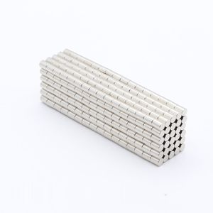 Hurtownie - w magazynie 1000 sztuk Silne okrągłe NDFEB Magnesy Dia 3x3mm N35 Rare Earth Neodymium Stały Craft / DIY Magnes