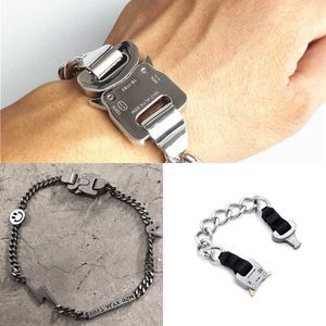 Alyx Kette Halskette Männer Frauen Hight Qualität Streetwear Metall Knopf Armband Gürtel Alyx Zubehör Q0809