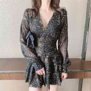 Black Women Sexy Club Mini abito corto manica lunga scollo a V Chic coreano Party Girls Primavera Autunno Abiti Robe Femme 210514