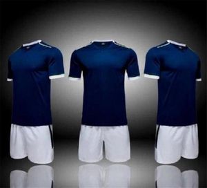 Moda 11 Equipe Jerseys em branco Conjuntos, personalizado, treinamento futebol usa manga curta correndo com shorts 0002