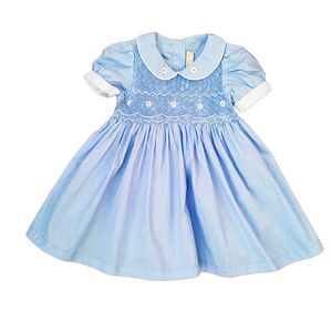 Bebek Kız Beyaz Smocked Elbise Çocuk El Yapımı Skoring Elbiseler Bebek Peter Pan Yaka Pamuk Frocks Toddler Vintage Vestidos 210615