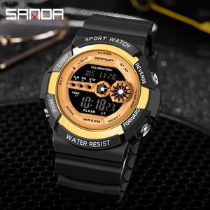 Sanda Brand Fashion Watch Mäns Led Digital Watch G Outdoor Multifunktionell Vattentät Militär Sports Watch G1022