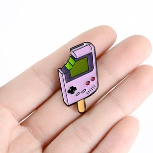 Moda Cartoon Popsicle Game Console Brooches Farba Emalia Lapel Pinów Stop Cynkowy Broszka Dla Kobiet Śmieszna Dżinsowa Kurtka Koszula Odznaka Biżuteria Prezent Bag Akcesoria
