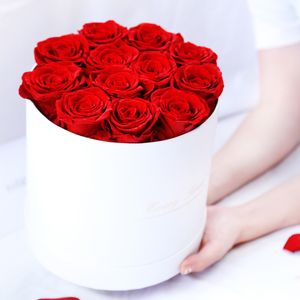 Blumen Geschenk Freundin großhandel-Ewige Blumen halten Eimer Valentinstag Geschenkbox Rose Dekorative Blumen Freundin Frau Romantisches Festival Geschenk S2