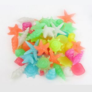 Decorações Belo brilho no escuro seixos de pedra fantástica passagem de peixes de peixes aquário Fluorescence Starfish Conch (100 pcs / sets)