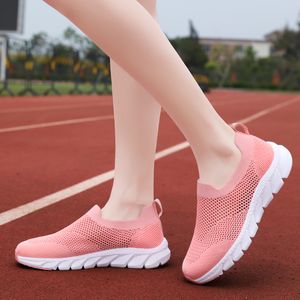 2021 Luxurys Desginer Women Fashion Gabardine Gummi Platform Skor Inspirerad av Motocross Ovanusuella designer Canvas Sneakers