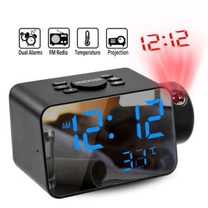 T8 LED Digital väckarklocka Watch Projektor FM Radio Spegelbord Elektronik Klockor Snooze Funktion 2 Temperaturvisning 210804