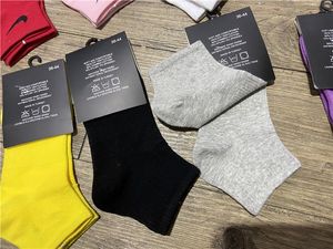 2021 High Quality Ankle Socks Streetstyle Printed Candy Colors Cotton Short Socks For Men Women socksZZ
