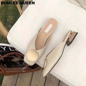 2021 Brand Designer Women Slippers Slip on Mules Flat Heel Casual Shoes British Buckle Slides Wooden Block Heels Summer Footwear SDR4545