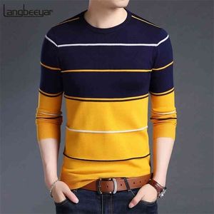 Moda Marka sweter Męskie Pulower Paski Slim Fit Buckers Knitred Woolen Jesień Koreański Styl Casual Mężczyźni Odzież 210909