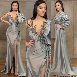 2021 Sexy Silver Lateral Alto Split Split Das Mangas Longa Vestidos De Noite Desgaste Ilusão Cristal Beading Beading Famílio Comprimento Do Partido Vestido De Prom Vestidos Aberto Vestido Vestido de Soirée