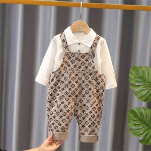 Conjunto de calças infantis com suspensório 80 120 cm, calça babador e camiseta polo, conjunto de roupas de duas peças da moda para bebês e crianças pequenas
