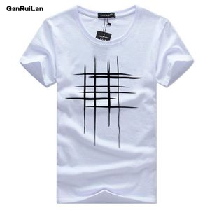 Tshirt Mężczyźni Prosta Linia Design Cross Drukuj Bawełniane koszulki Męskie Przyjazd Letni Styl Krótki Rękaw Mężczyźni Koszulka B0373 210518