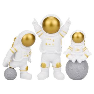 Oggetti decorativi Figurine 3 pezzi Figura Astronauta Azione Beeldje Mini Modello fai da te Figure Speelgoed Home Decor Set carino