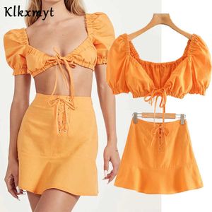 Klkxmyt two pieces sets women england style beach frenum short pleated blouse tops sexy mini skirts faldas 210527
