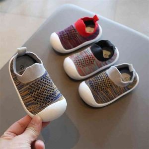 Criança de fundo macio novo bebê anti-derrapante os primeiros sapatos de caminhante infantil para primavera outono 210326