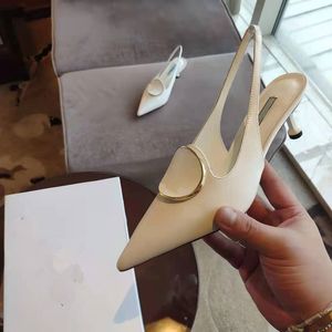 Design di lusso scarpe formali sandali donna estate in pelle Baotou sottili tacchi alti modello di auto per banchetti mostra elastico a punta cava posteriore sexy